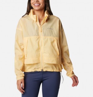 Columbia Paracutie™ Women Windbreaker Yellow | 58714681