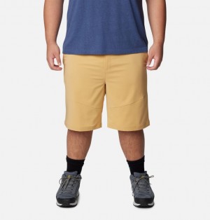 Columbia Tech Trail™ Hiking Extended Size Men Shorts Yellow | 14630383